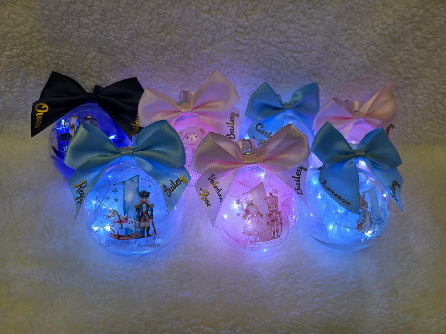 1st Christmas Bauble light up
